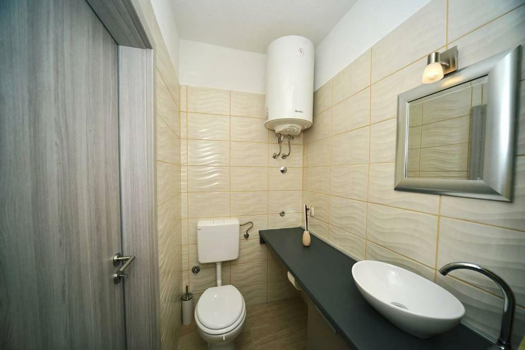 Jovich Apartments 2 Mošćenička Draga Exteriör bild