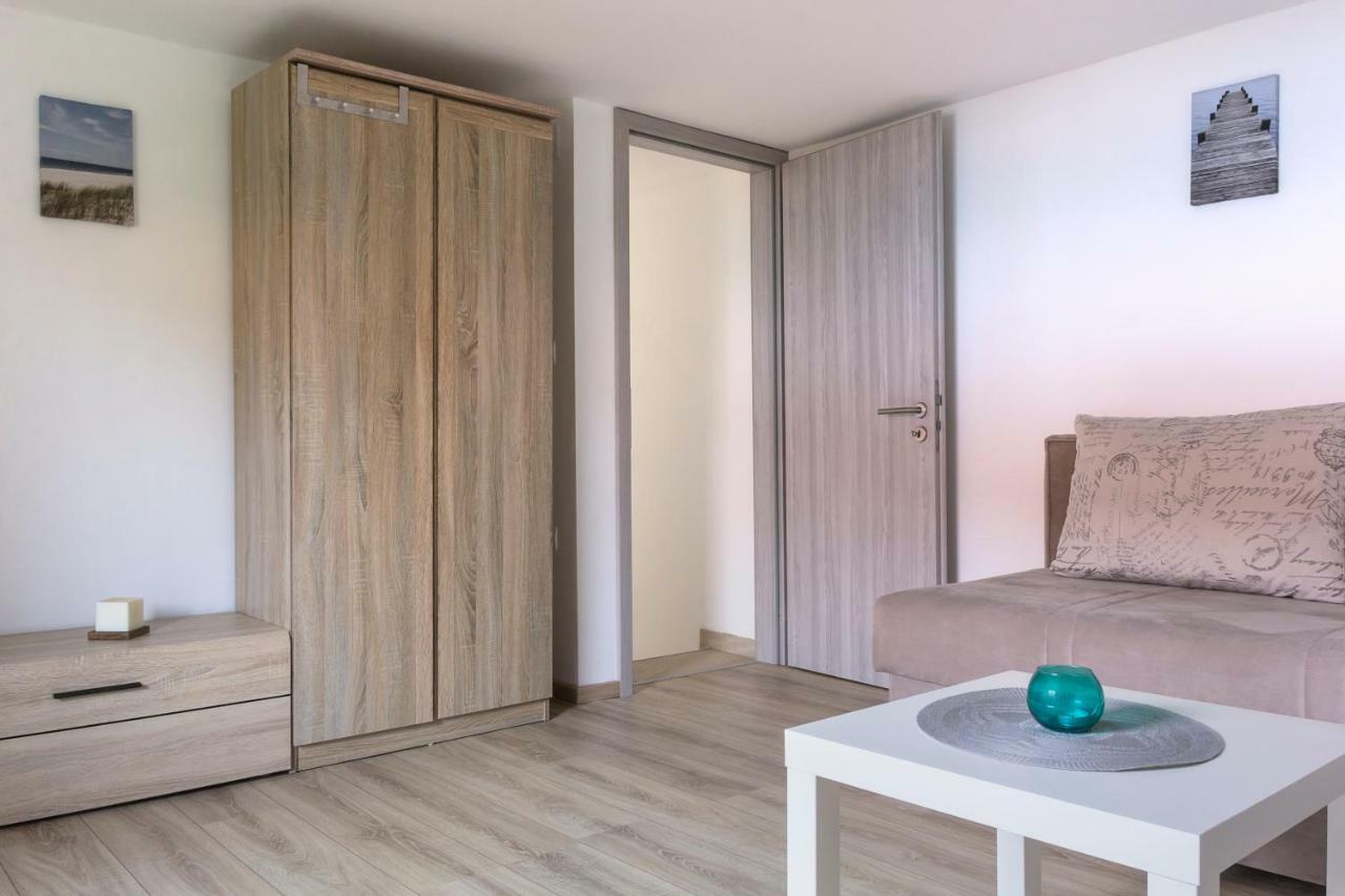 Jovich Apartments 2 Mošćenička Draga Exteriör bild