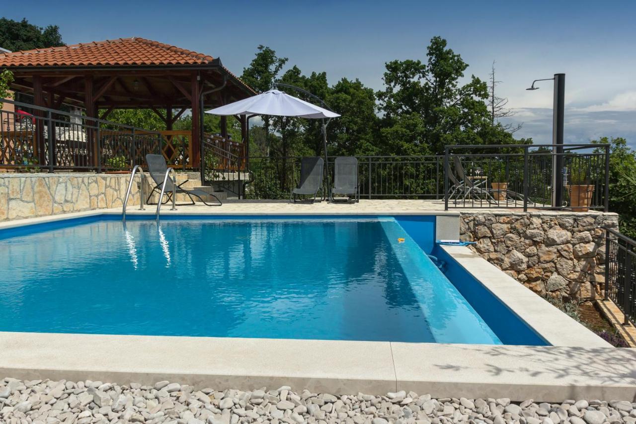 Jovich Apartments 2 Mošćenička Draga Exteriör bild
